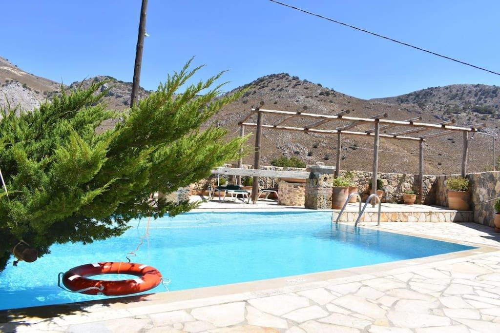 Traditional Villa With Pool In Sfakia Imbros Dış mekan fotoğraf