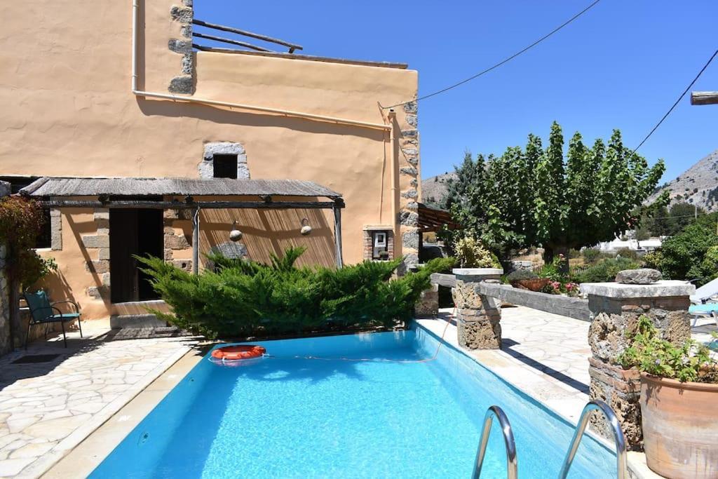 Traditional Villa With Pool In Sfakia Imbros Dış mekan fotoğraf